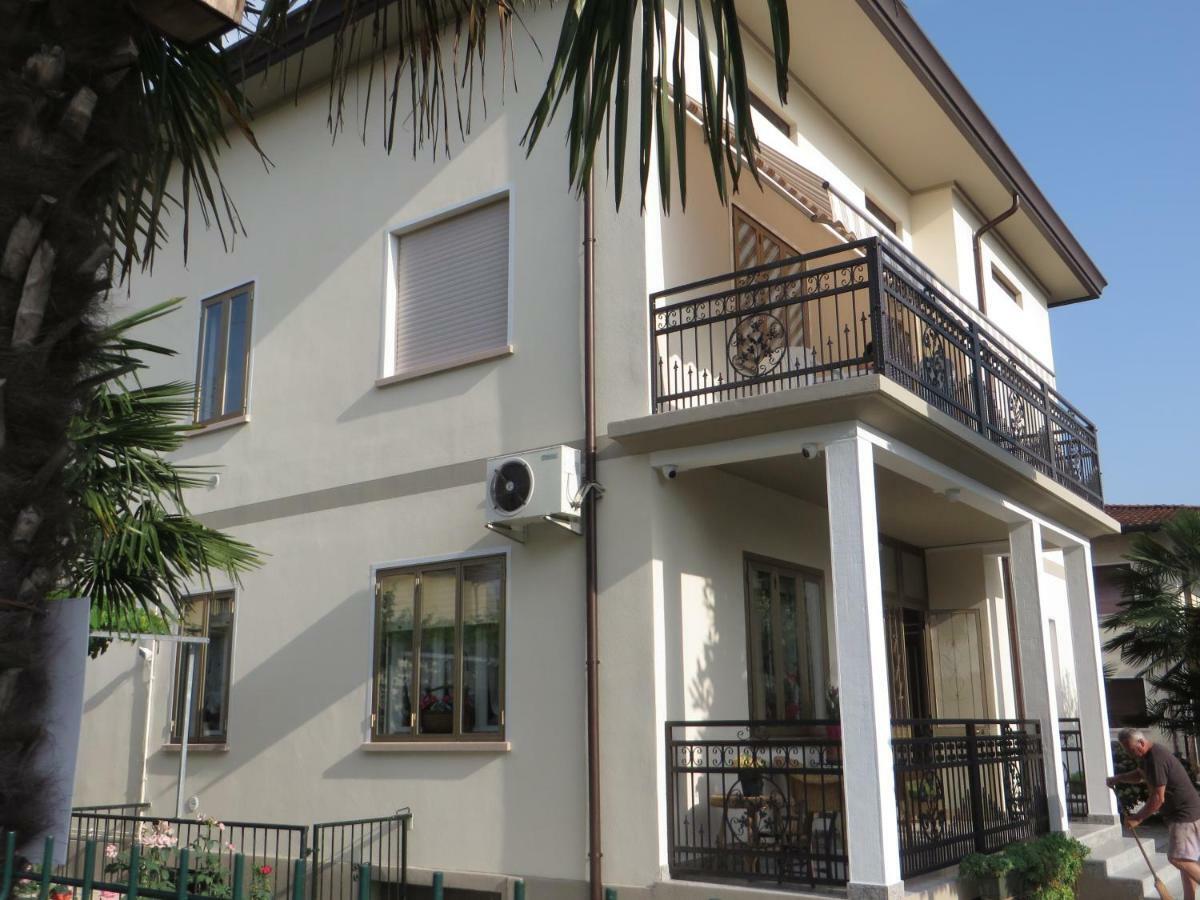 Casa Roman Italia, Center Сачіле Екстер'єр фото